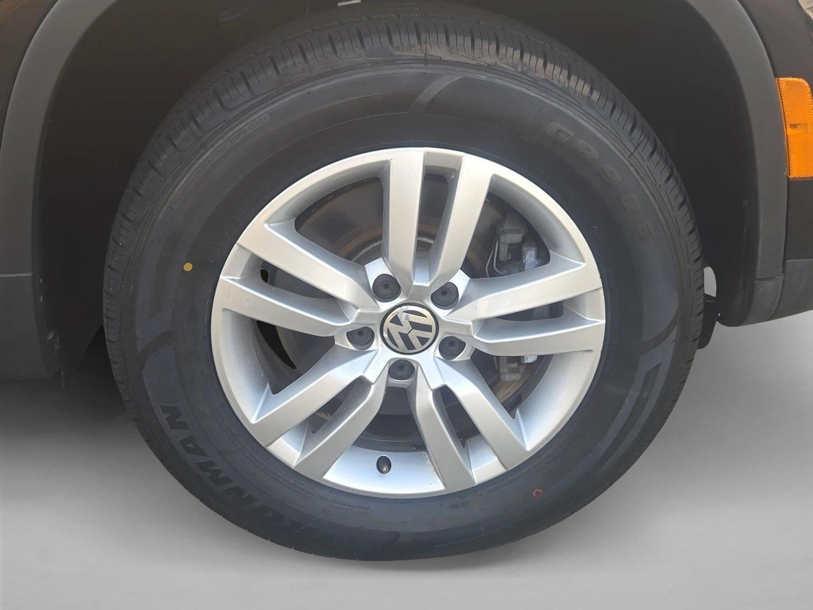 2016 Volkswagen Tiguan S