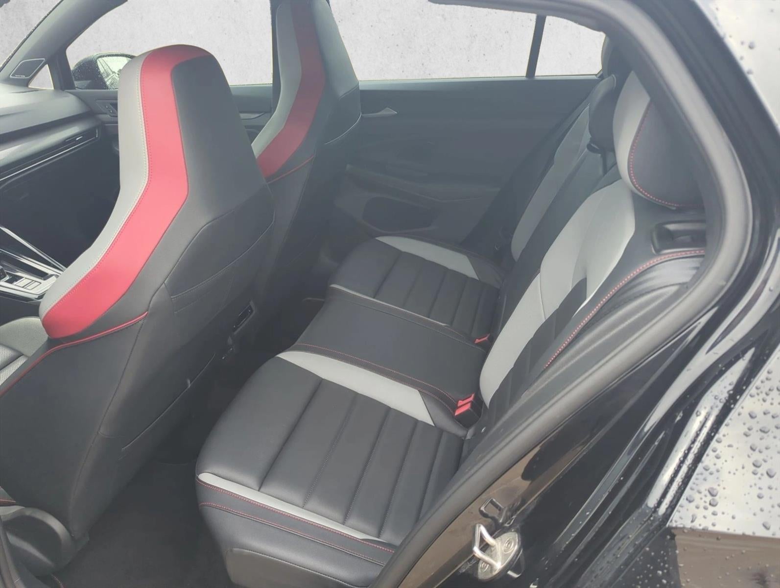 2023 Volkswagen Golf GTI 2.0T Autobahn
