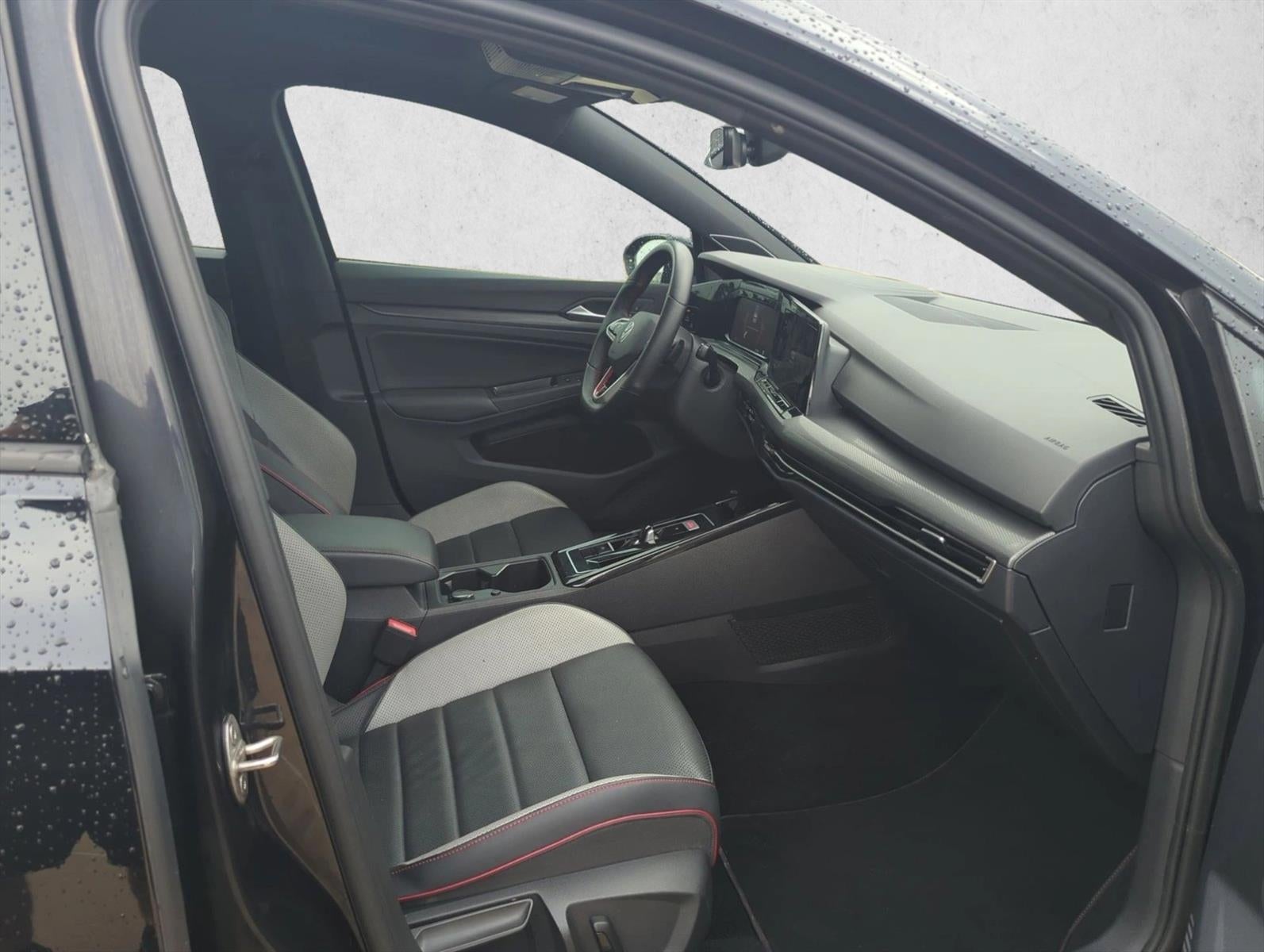 2023 Volkswagen Golf GTI 2.0T Autobahn