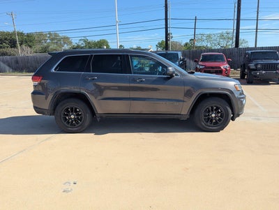 2020 Jeep Grand Cherokee Laredo E 4x2