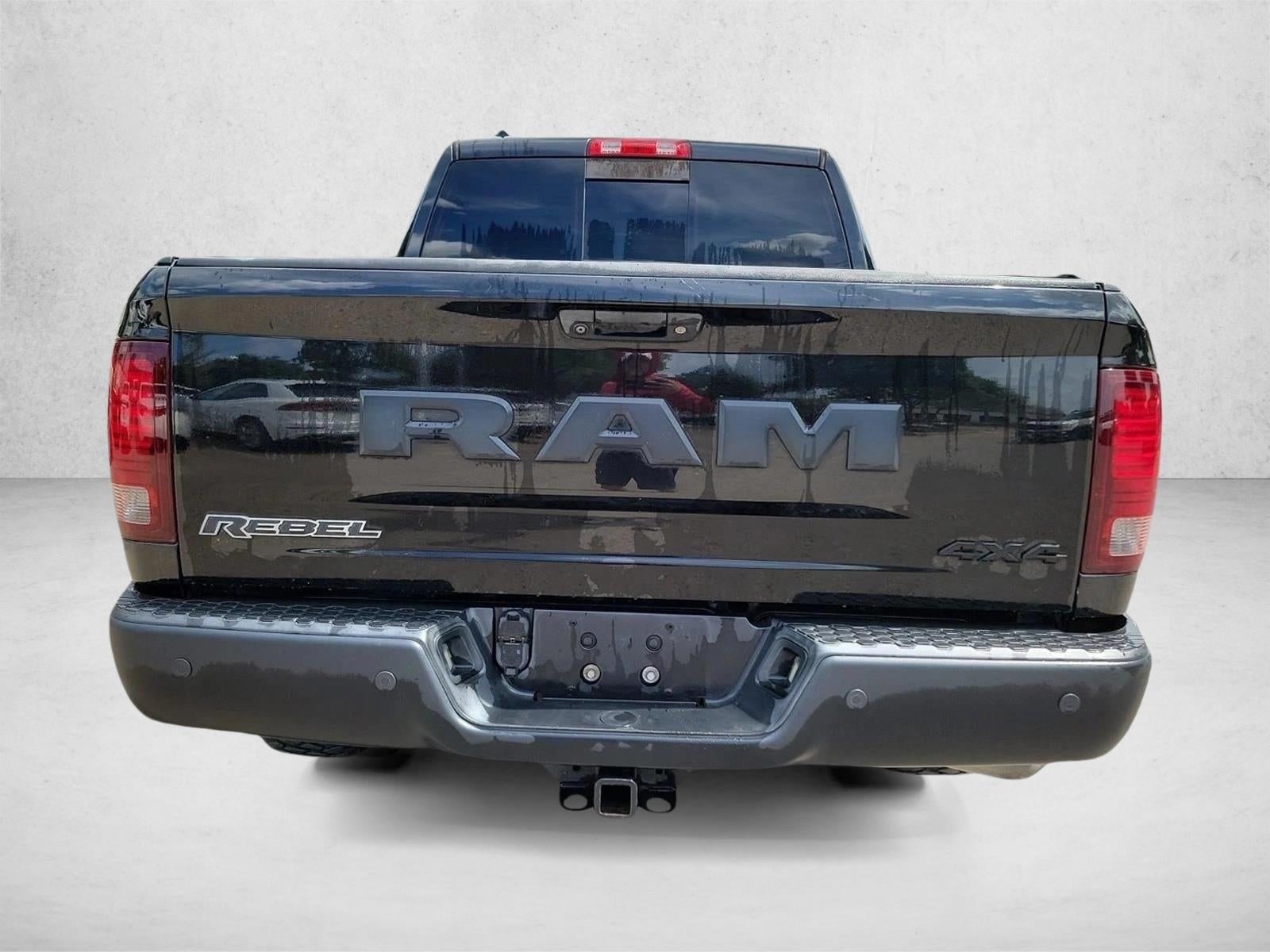 2015 RAM 1500 4WD Crew Cab 5.7 Ft Box Rebel