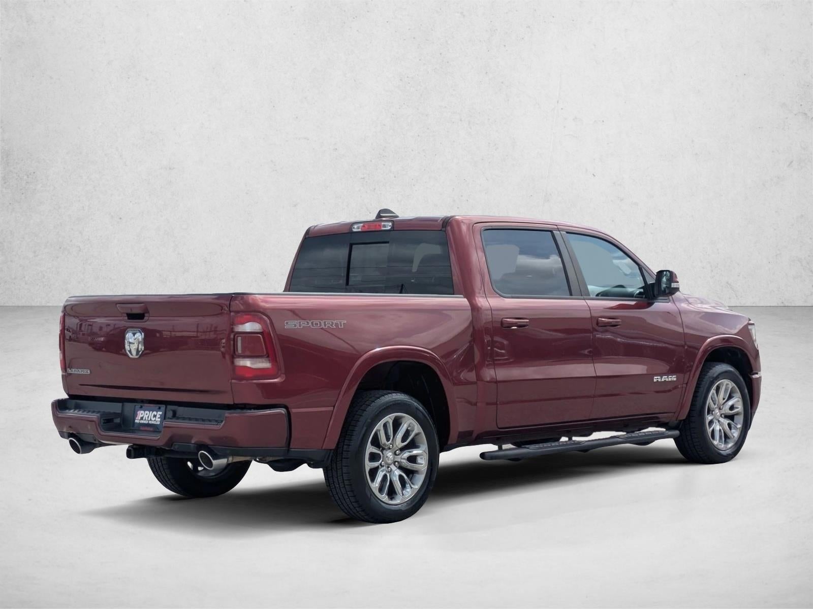 2022 RAM 1500 Laramie 4x2 Crew Cab 5'7" Box