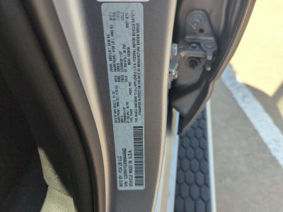 2022 RAM 1500 Lone Star 4x4 Crew Cab 5'7" Box