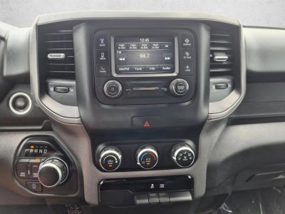 2022 RAM 1500 Tradesman 4x4 Crew Cab 6'4" Box