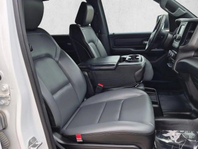 2022 RAM 1500 Tradesman 4x4 Crew Cab 6'4" Box