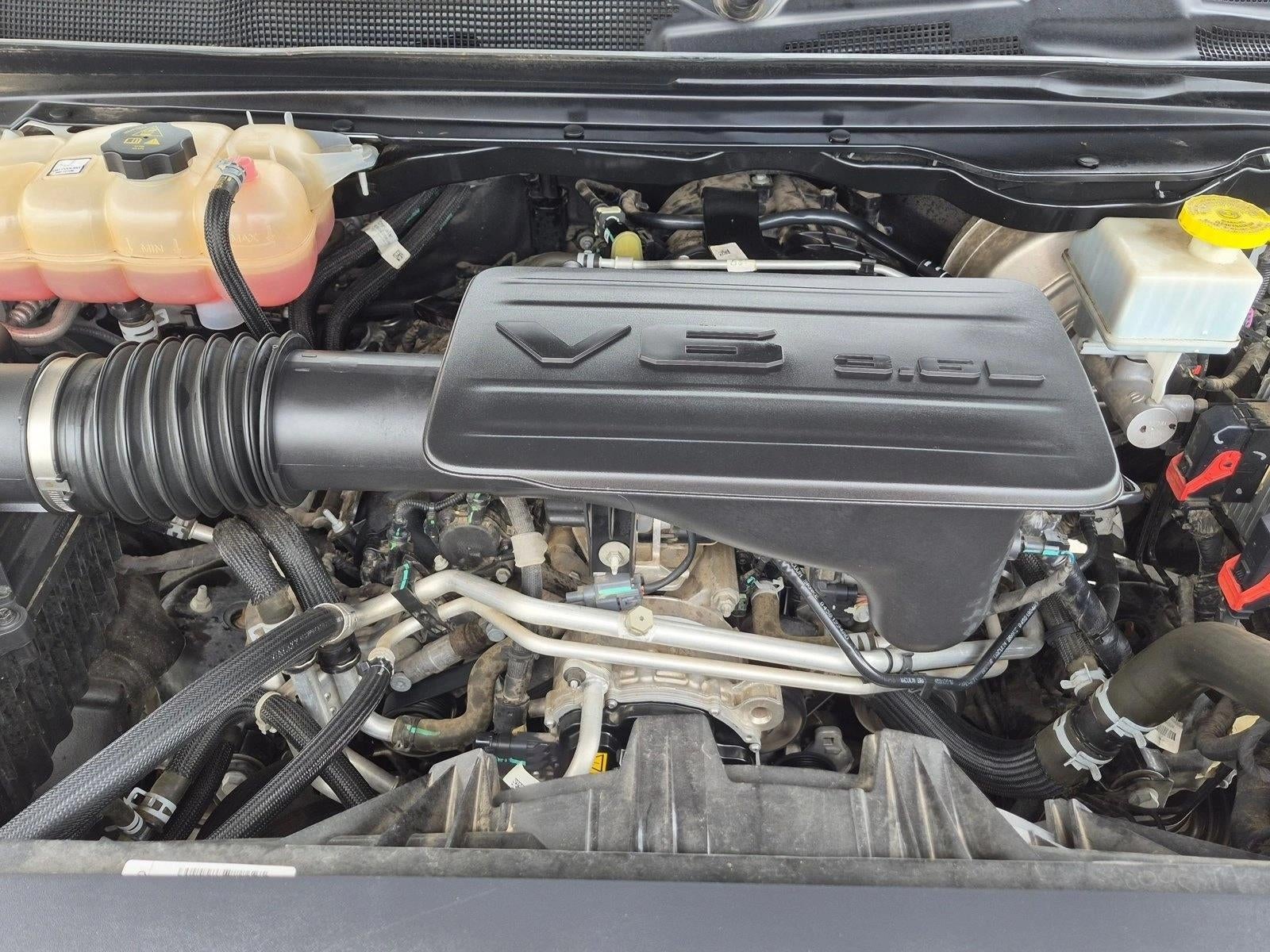 2022 RAM 1500 Tradesman 4x4 Crew Cab 6'4" Box