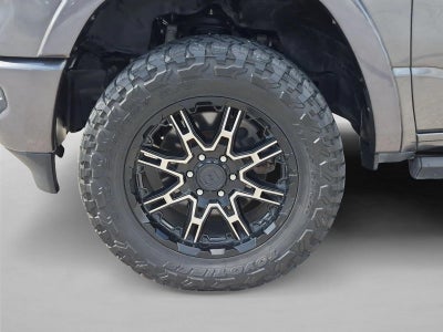 2019 RAM 1500 Laramie 4x4 Crew Cab 5'7" Box