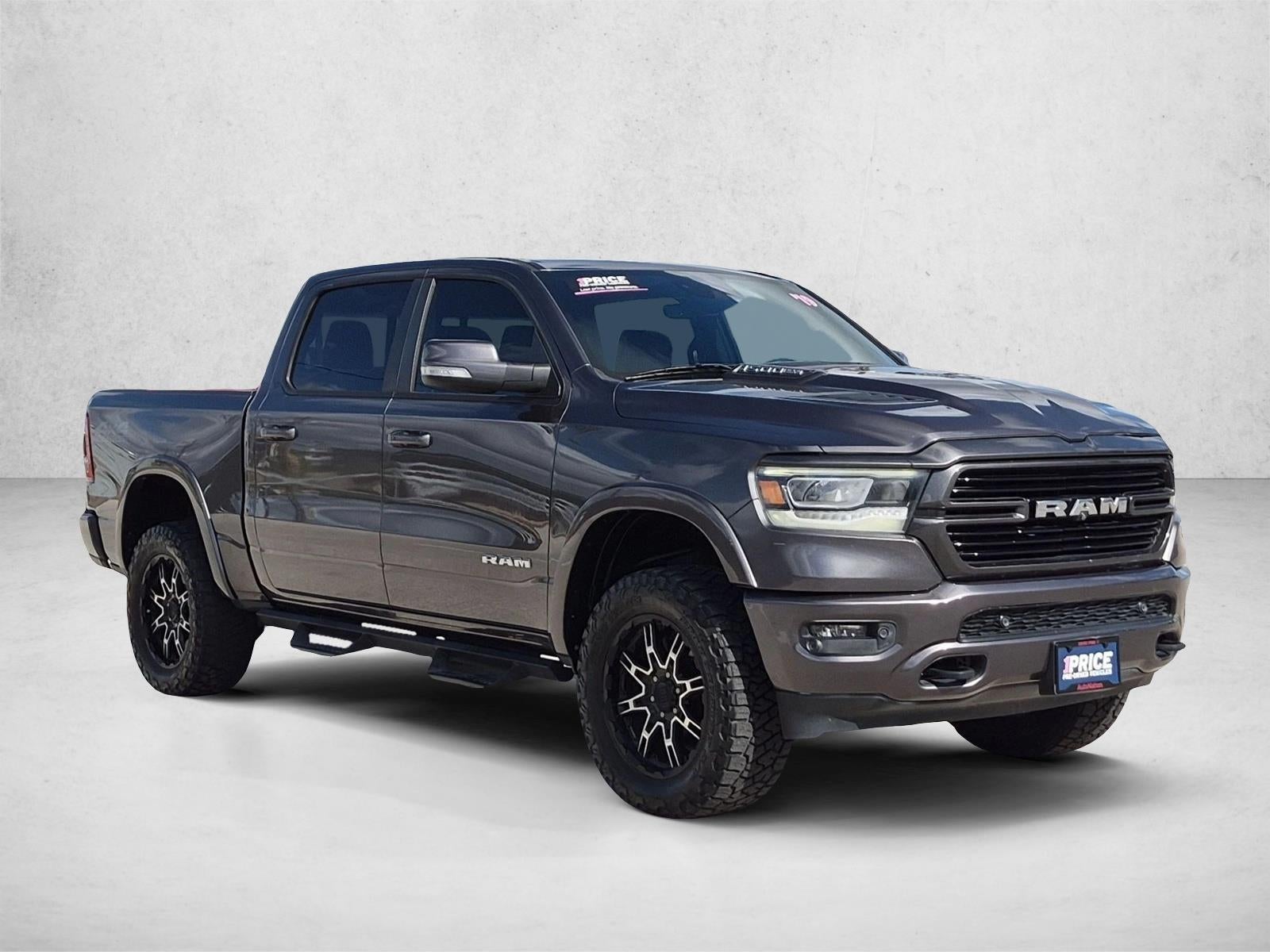 2019 RAM 1500 Laramie 4x4 Crew Cab 5'7" Box