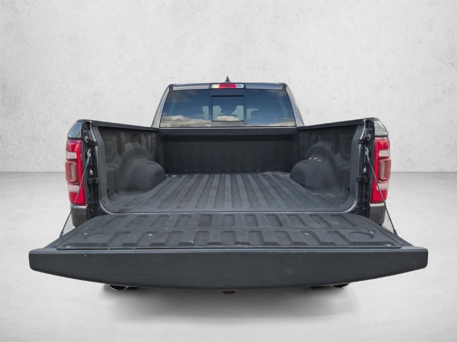 2019 RAM 1500 Laramie 4x4 Crew Cab 5'7" Box