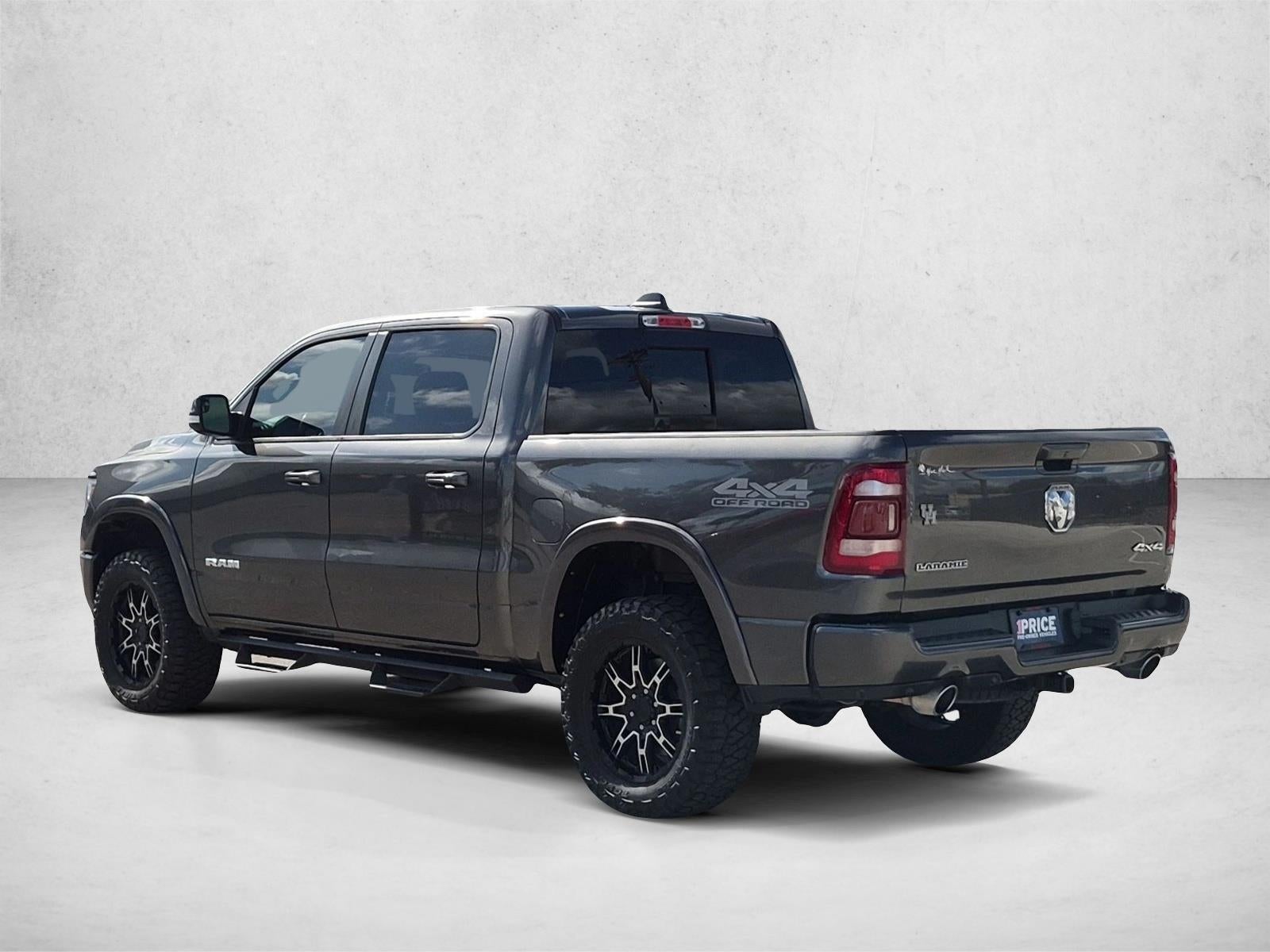 2019 RAM 1500 Laramie 4x4 Crew Cab 5'7" Box