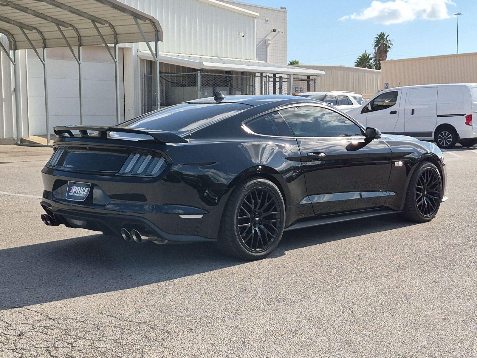 2022 Ford Mustang GT Premium Fastback