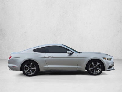 2016 Ford Mustang 2dr Fastback EcoBoost