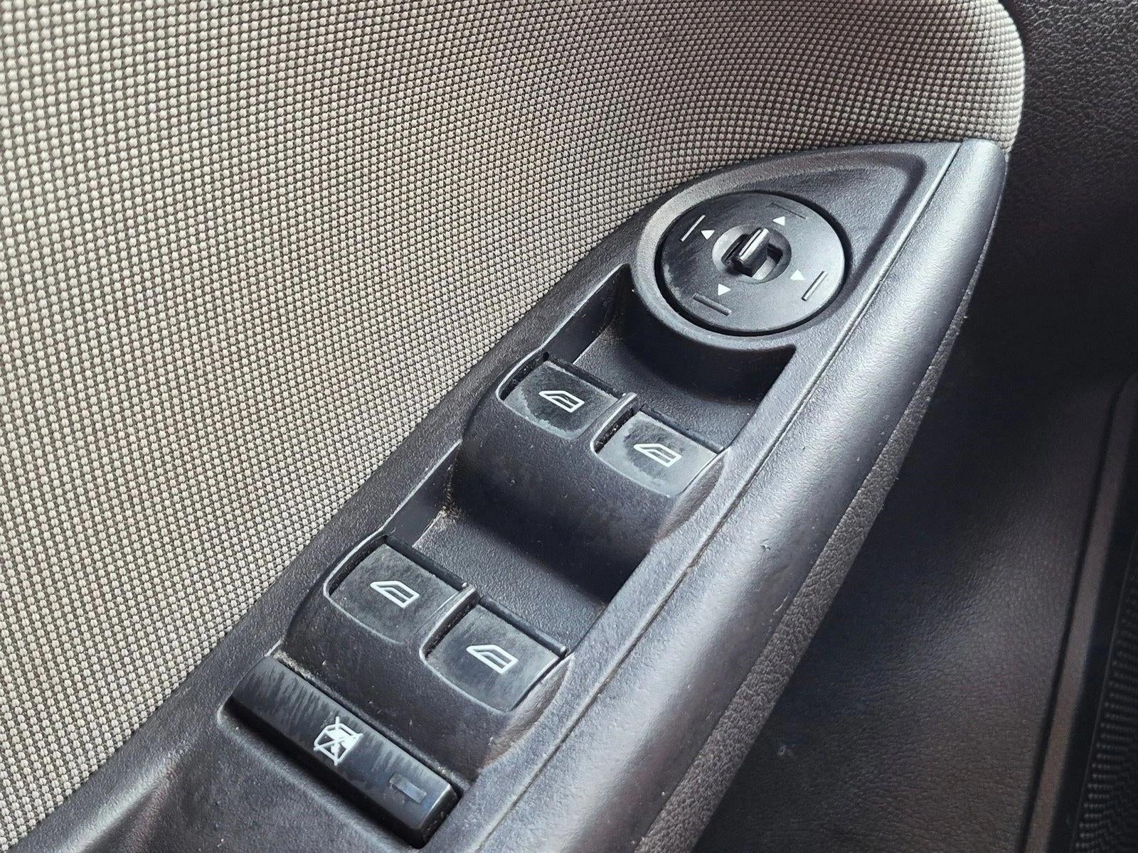 2013 Ford Focus 4dr Sdn SE