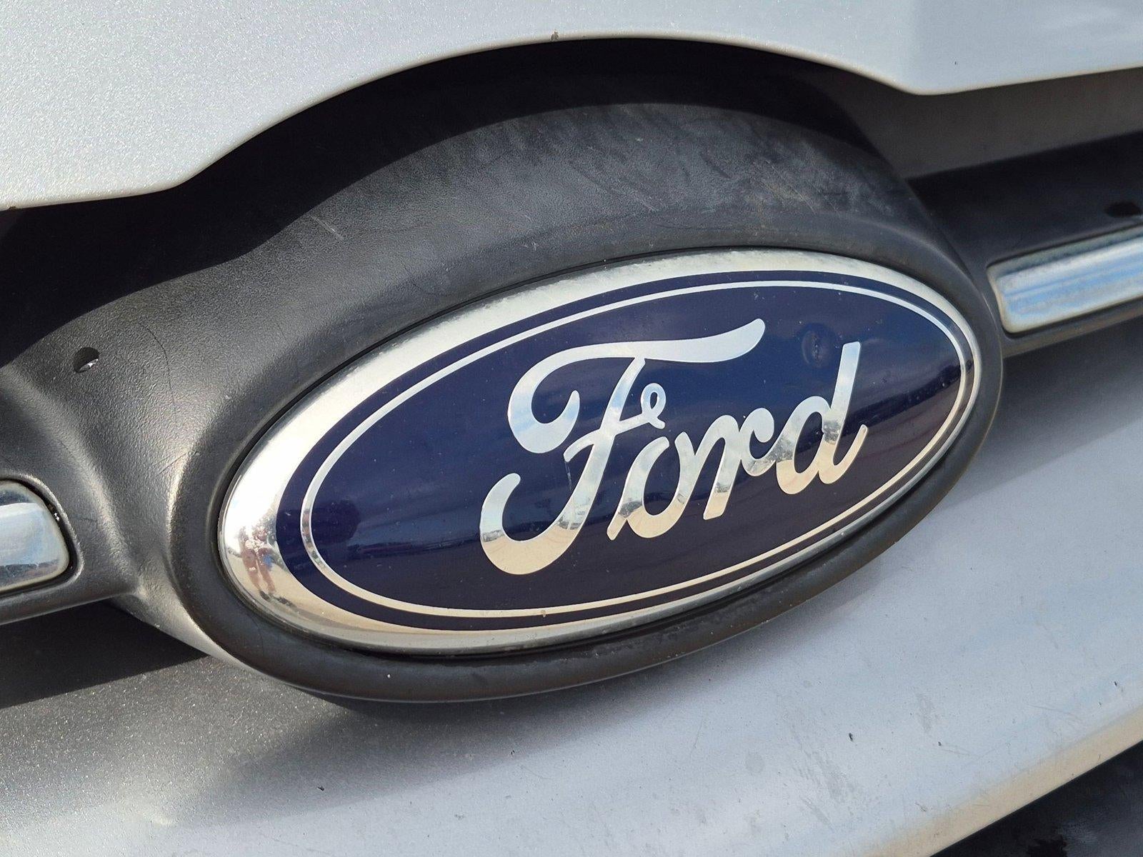2013 Ford Focus 4dr Sdn SE