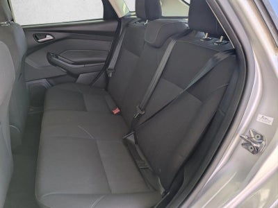 2015 Ford Focus 5dr HB SE