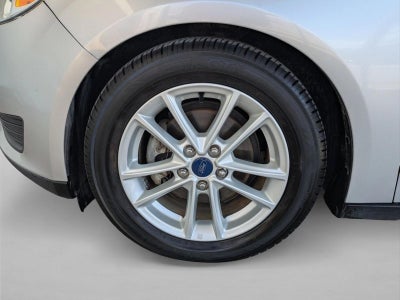 2015 Ford Focus 5dr HB SE