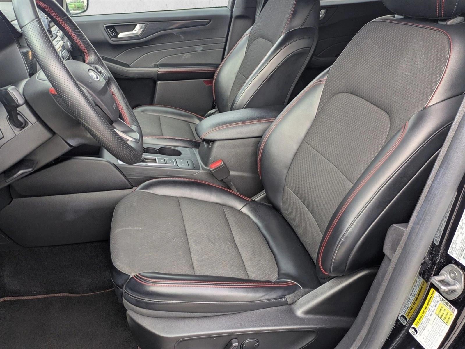 2023 Ford Escape ST-Line FWD