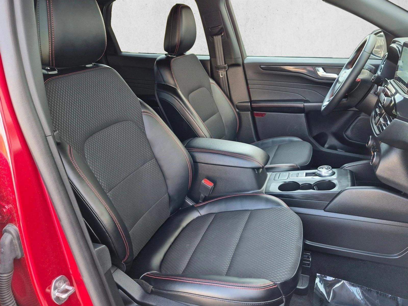 2025 Ford Escape ST-Line AWD