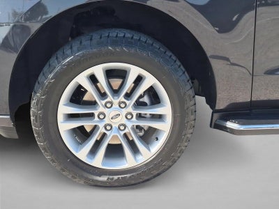 2022 Ford Expedition Max XLT 4x4