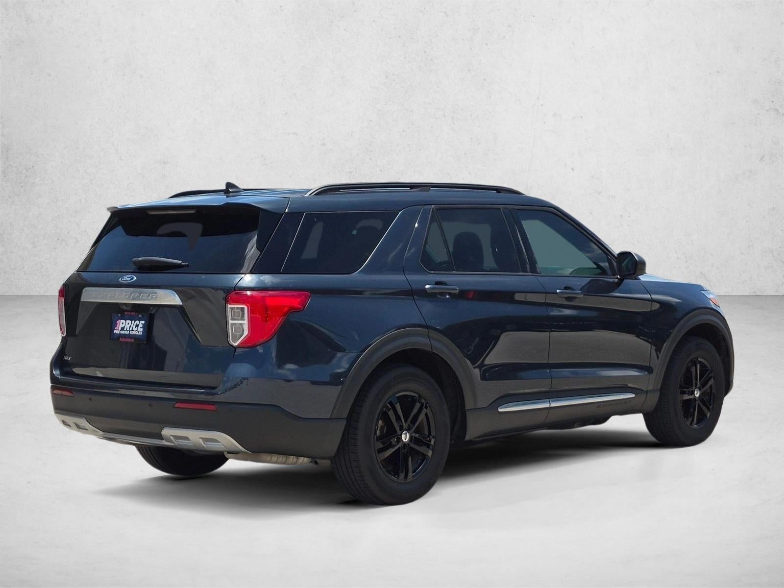 2024 Ford Explorer XLT RWD
