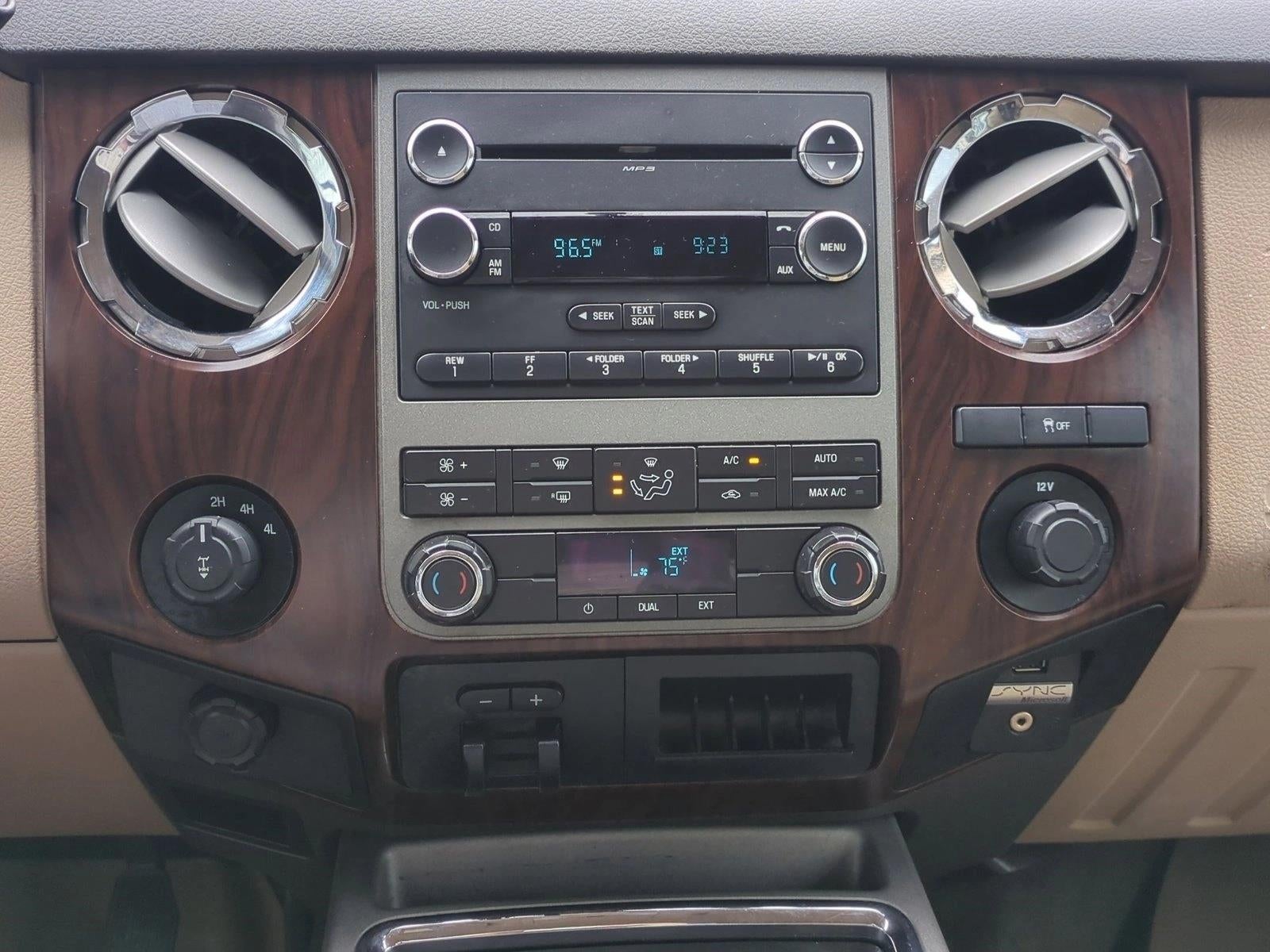 2012 Ford Super Duty F-250 SRW 4WD Crew Cab 6-3/4 Ft Box Lariat