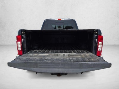 2022 Ford Super Duty F-250 SRW XLT 4WD Crew Cab 6.75' Box