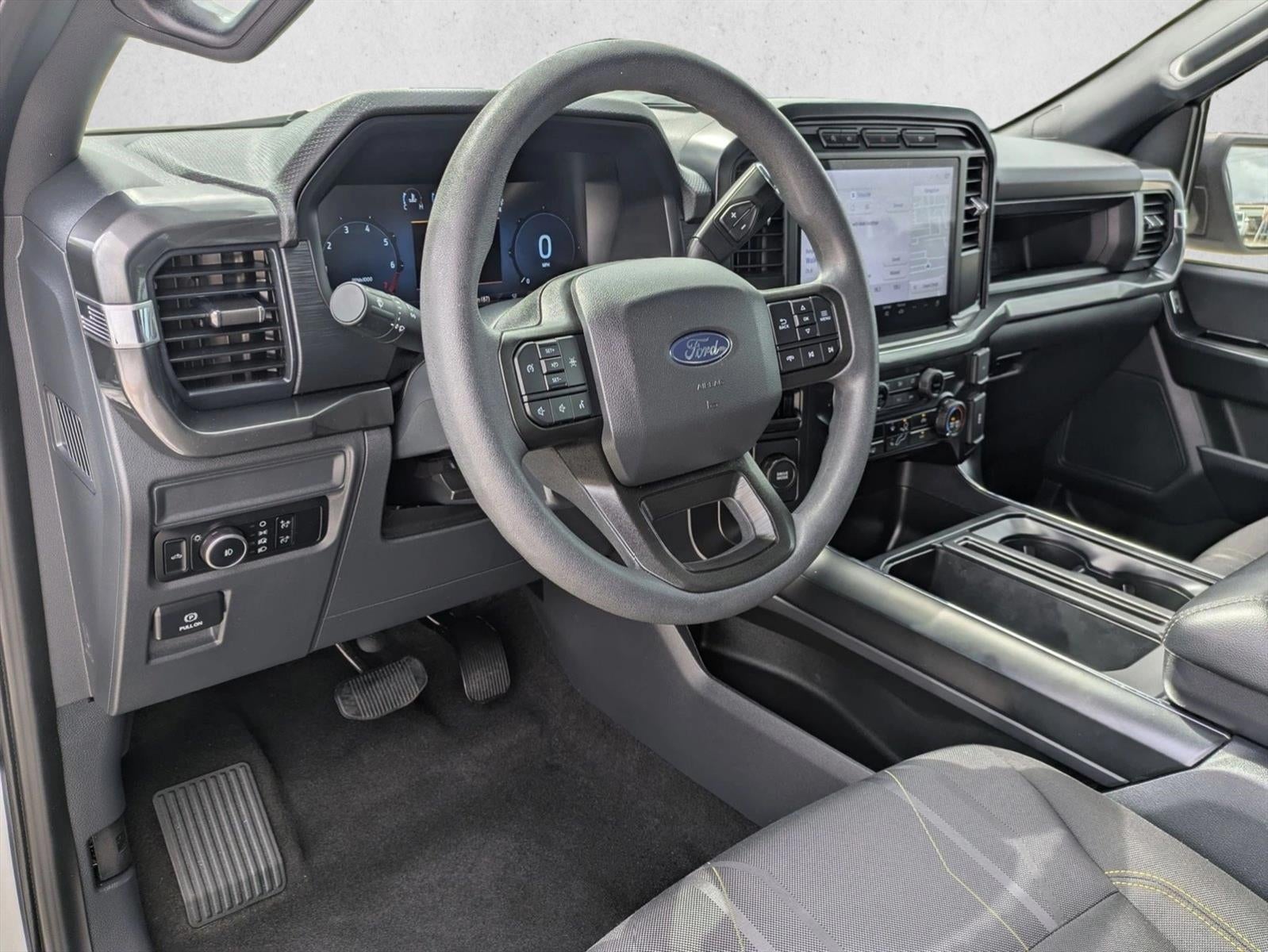 2024 Ford F-150 STX 2WD SuperCrew 5.5' Box