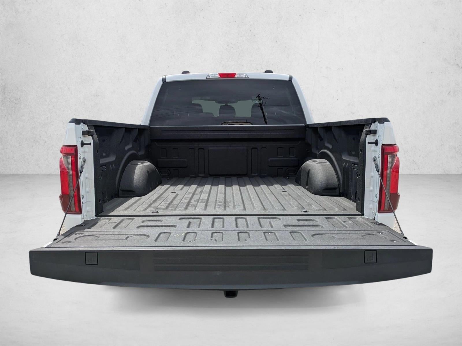 2024 Ford F-150 STX 2WD SuperCrew 5.5' Box