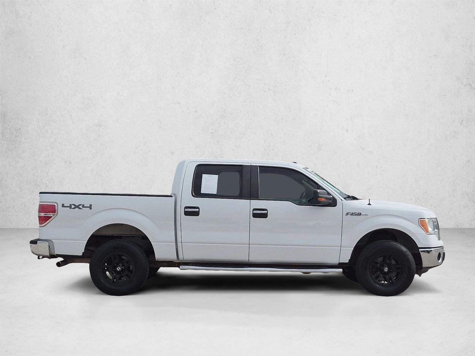 2011 Ford F-150 4WD SuperCrew 5-1/2 Ft Box XLT
