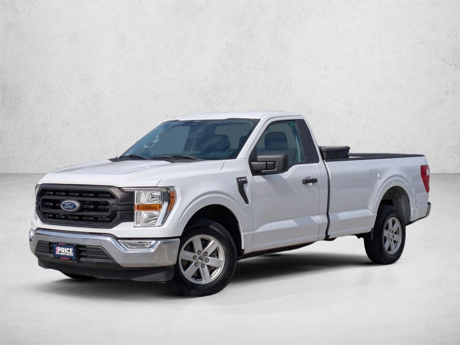 2022 Ford F-150 XL 2WD Reg Cab 6.5' Box