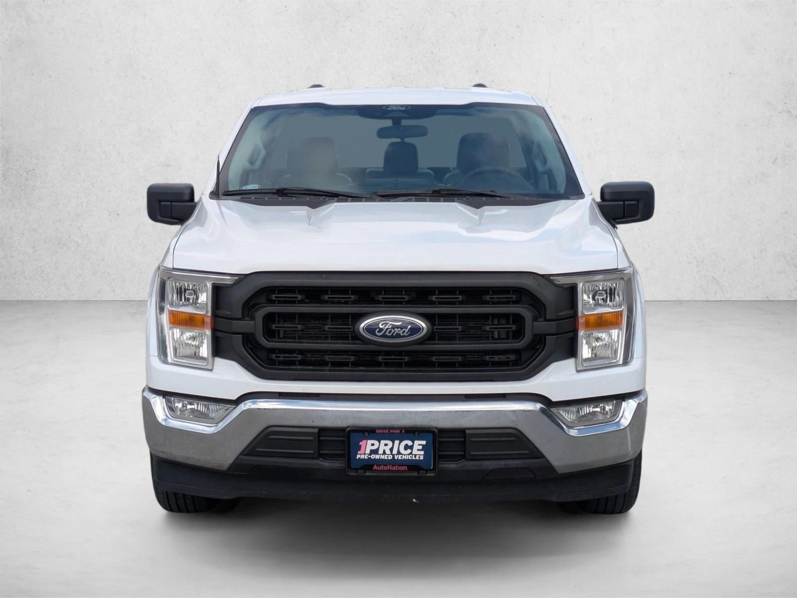 2022 Ford F-150 XL 2WD Reg Cab 6.5' Box