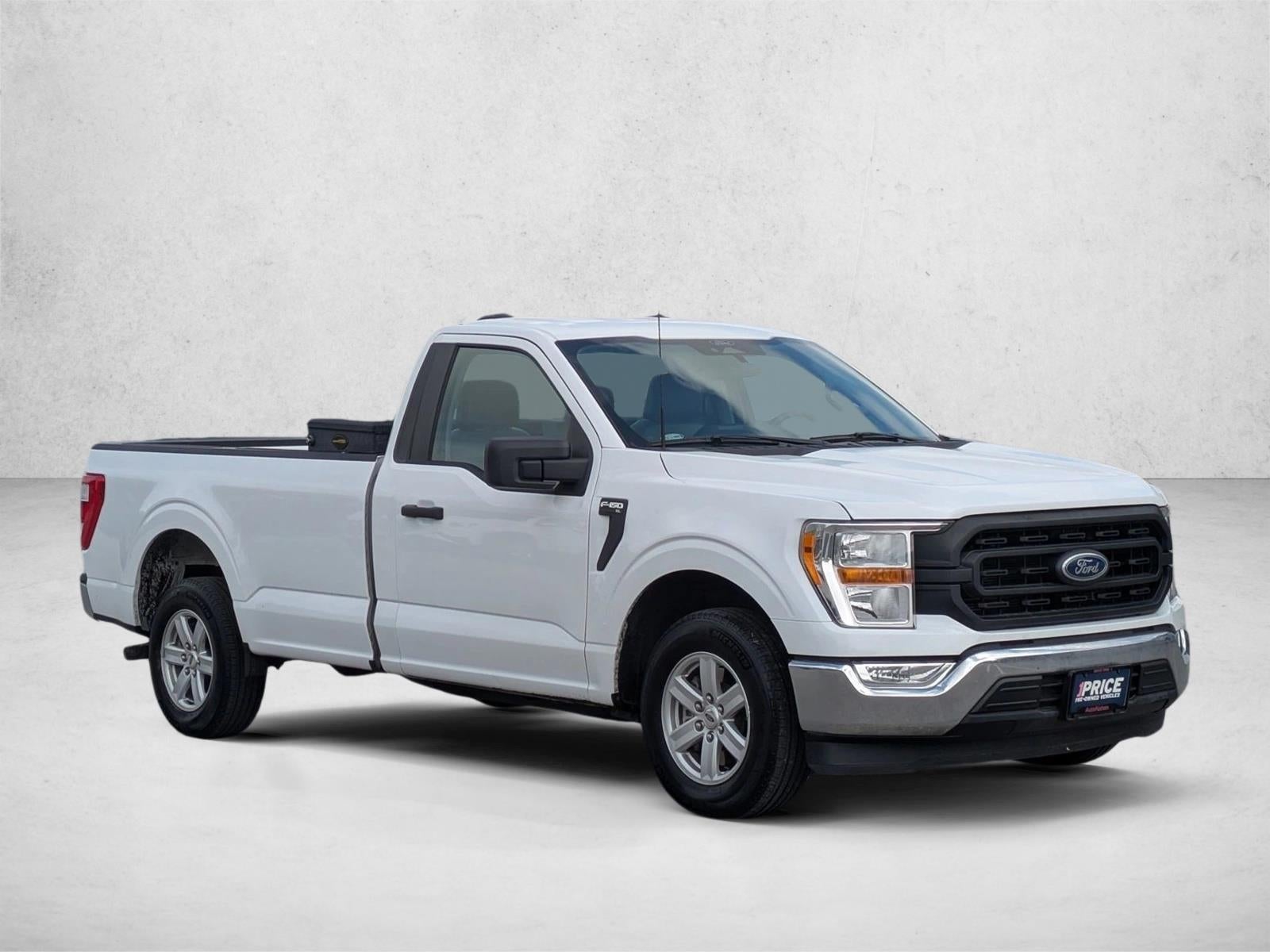 2022 Ford F-150 XL 2WD Reg Cab 6.5' Box