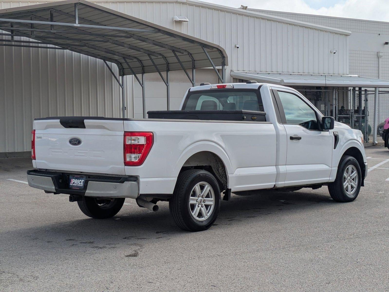 2022 Ford F-150 XL 2WD Reg Cab 6.5' Box