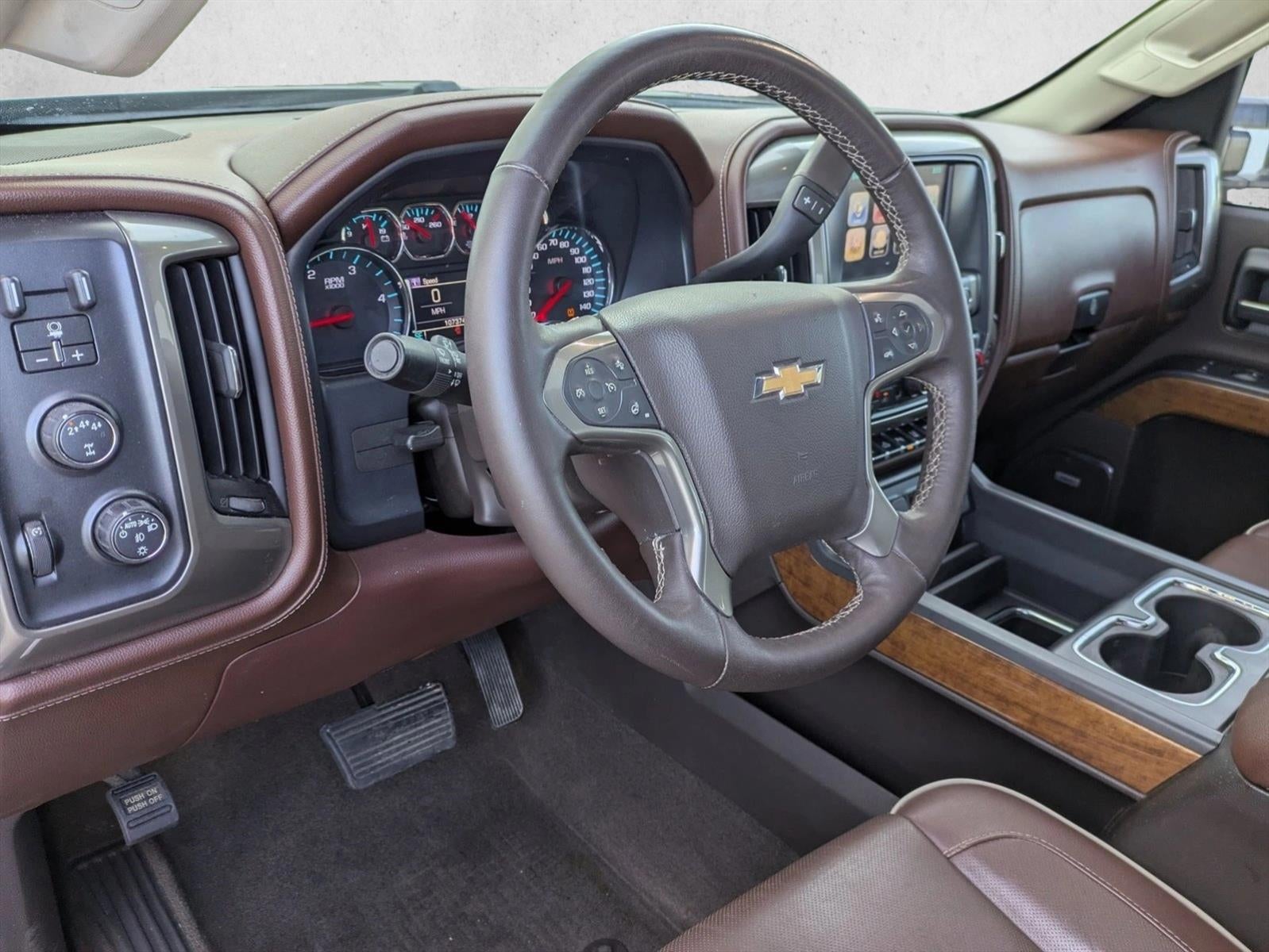 2018 Chevrolet Silverado 2500 HD Crew Cab Standard Box 4-Wheel Drive High Country