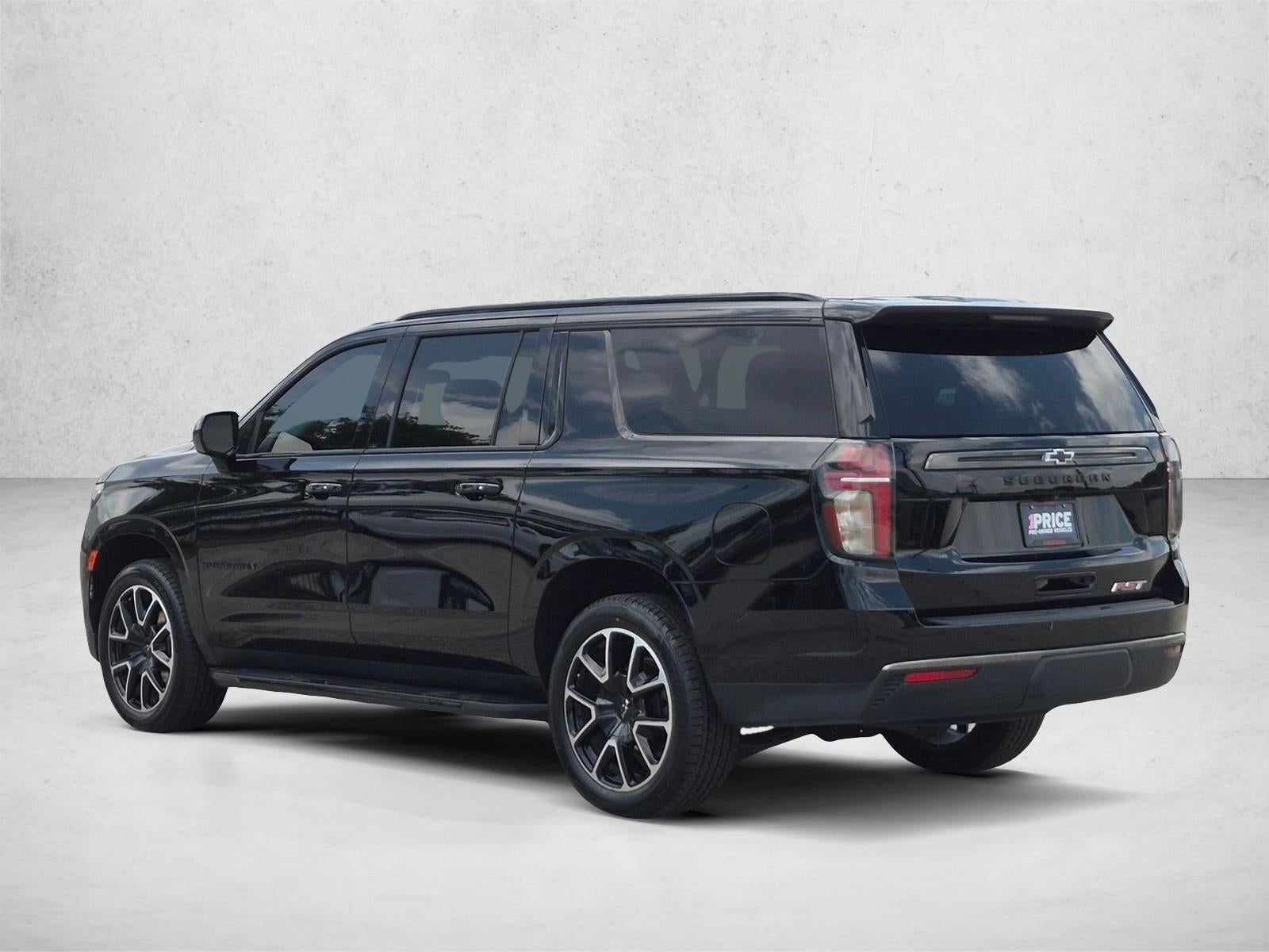 2022 Chevrolet Suburban 2WD RST