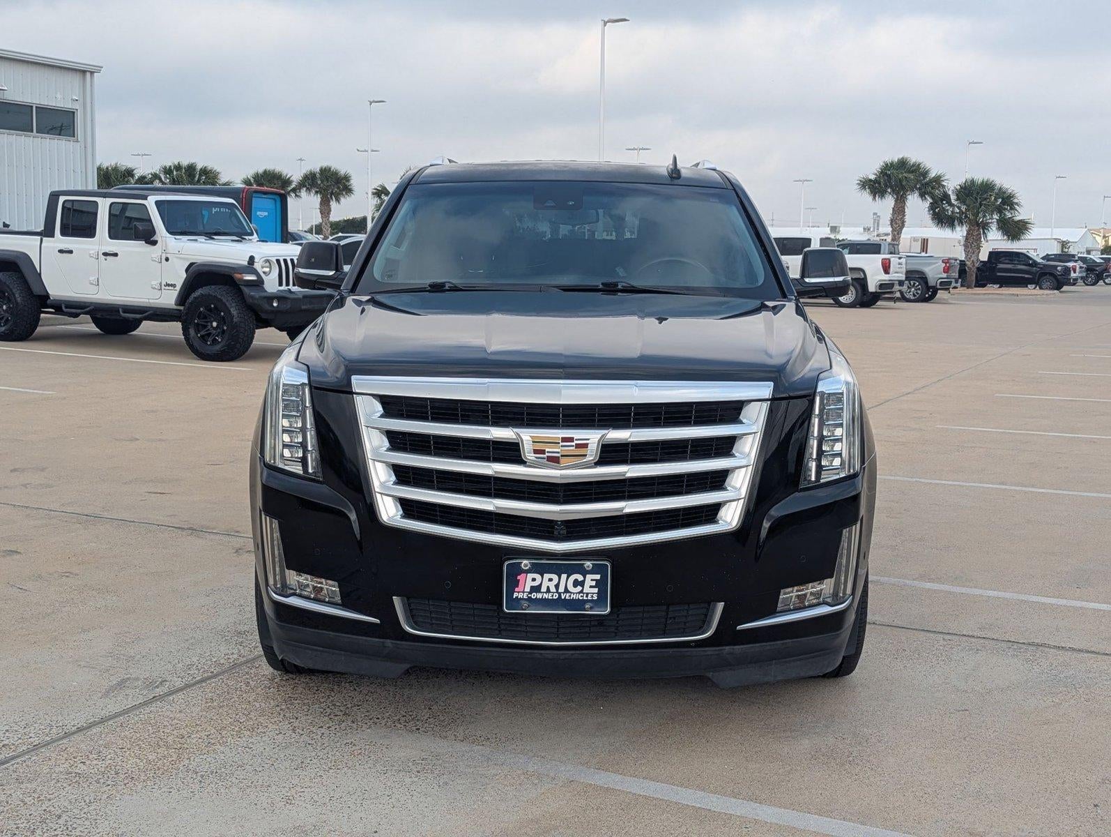 2017 Cadillac Escalade RWD Luxury