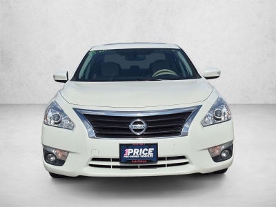 2015 Nissan Altima 4dr Sdn I4 2.5 SV