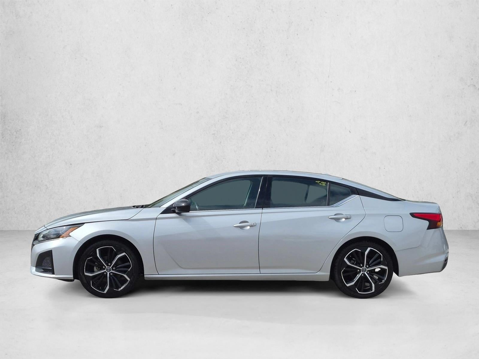 2024 Nissan Altima 2.5 SR Sedan