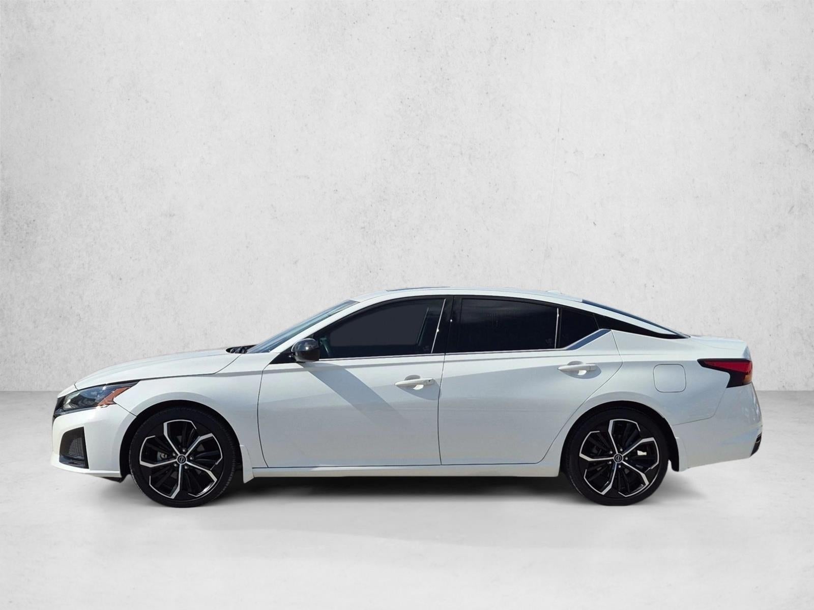 2024 Nissan Altima 2.5 SR Sedan
