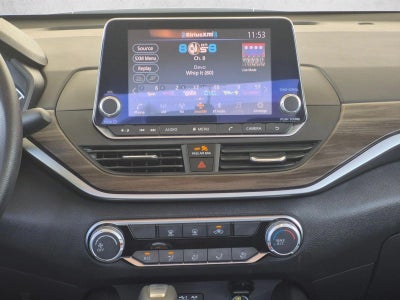 2025 Nissan Altima SV FWD