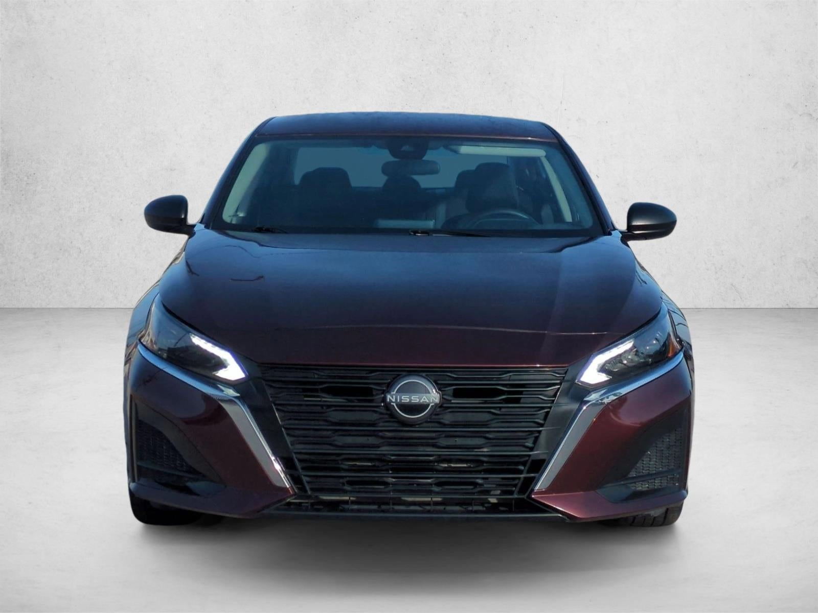 2024 Nissan Altima 2.5 SV Sedan