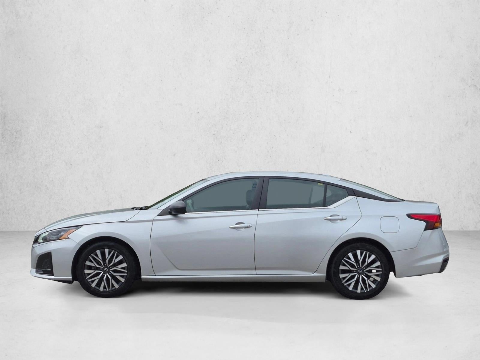 2024 Nissan Altima 2.5 SV Sedan