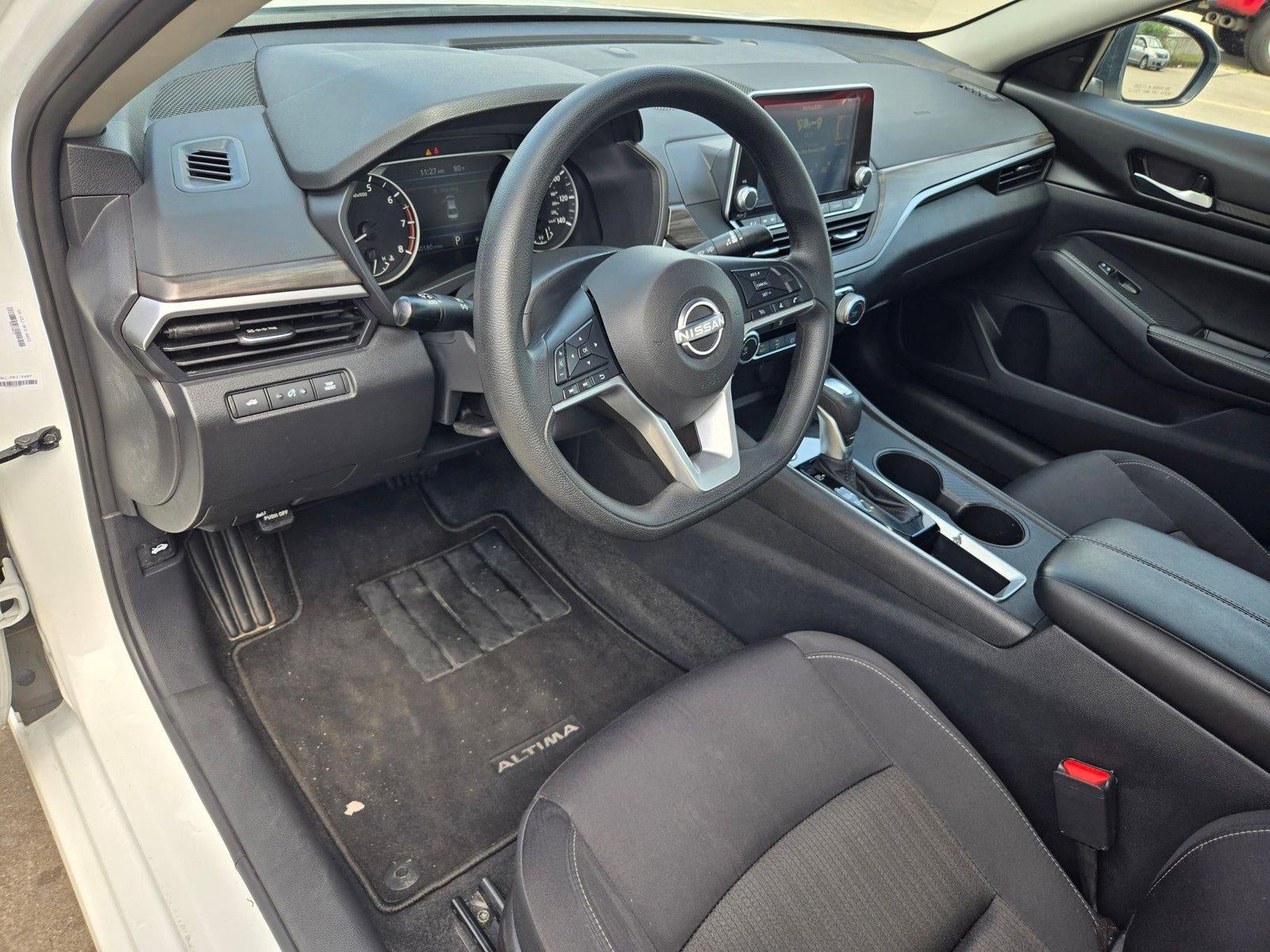 2025 Nissan Altima SV FWD