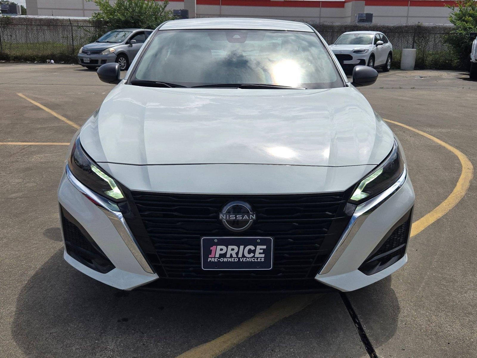 2025 Nissan Altima SV FWD