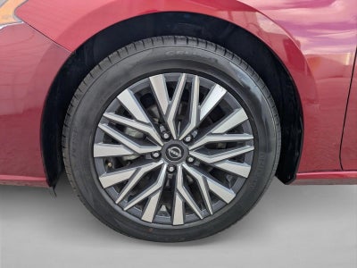 2024 Nissan Altima 2.5 SV Sedan