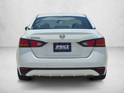 2025 Nissan Altima SV FWD