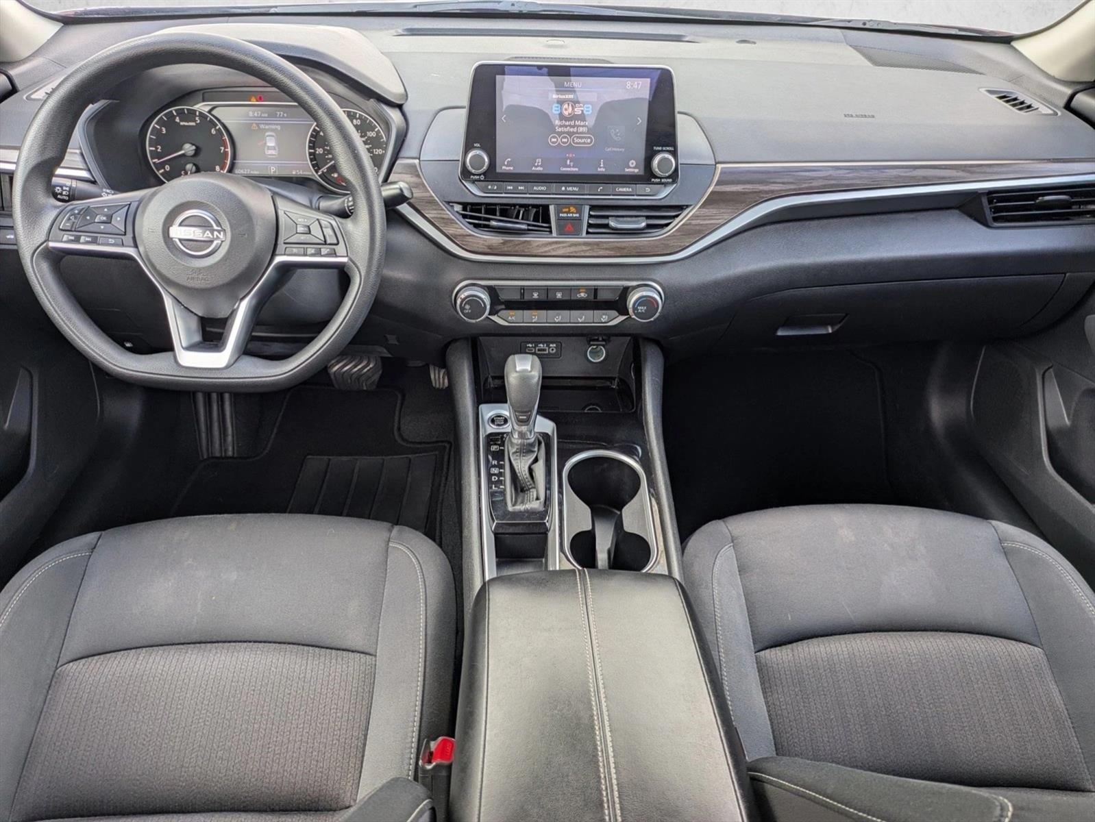 2024 Nissan Altima 2.5 SV Sedan