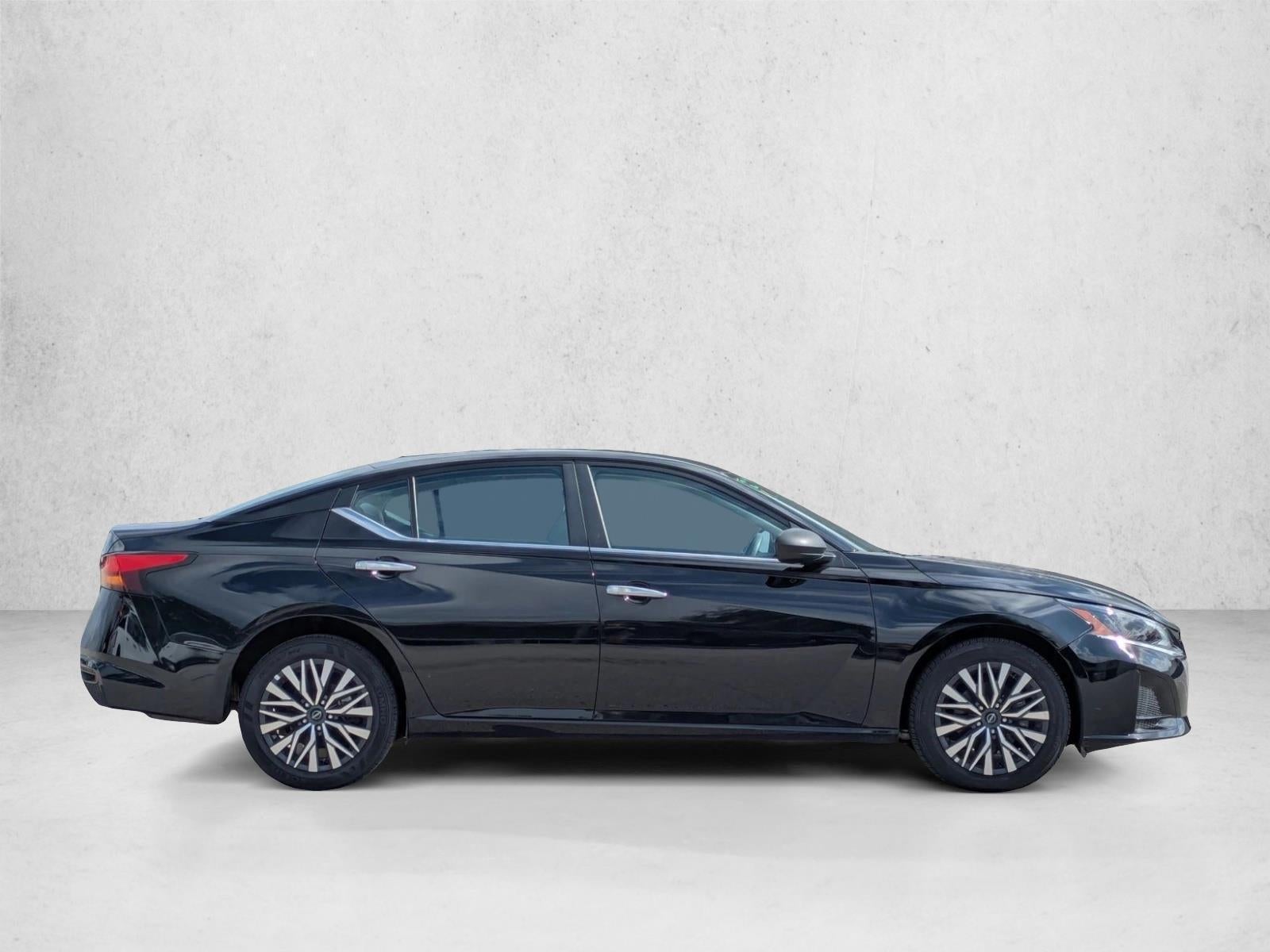 2025 Nissan Altima SV AWD