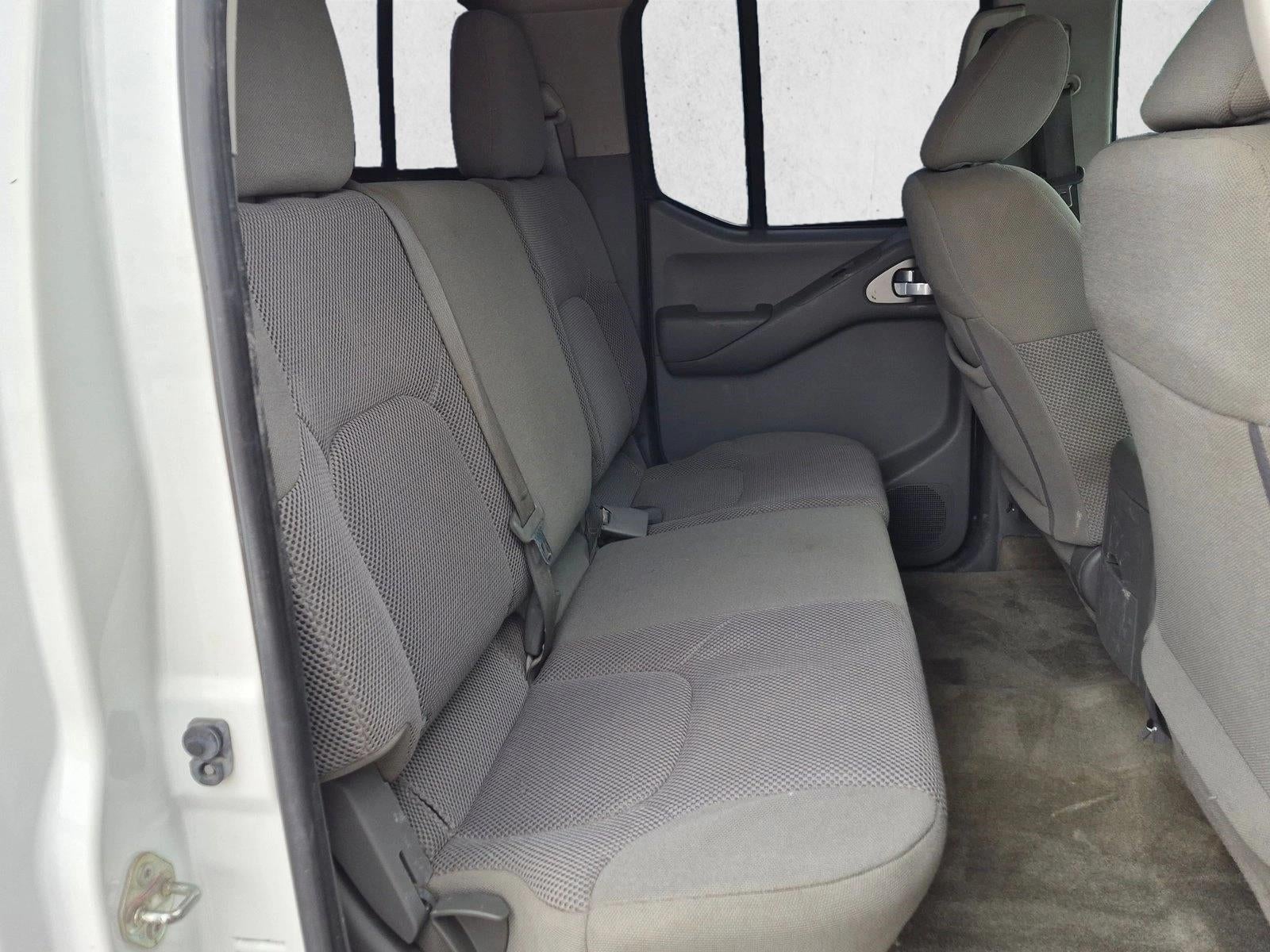 2018 Nissan Frontier Crew Cab 4x4 SV V6 Auto