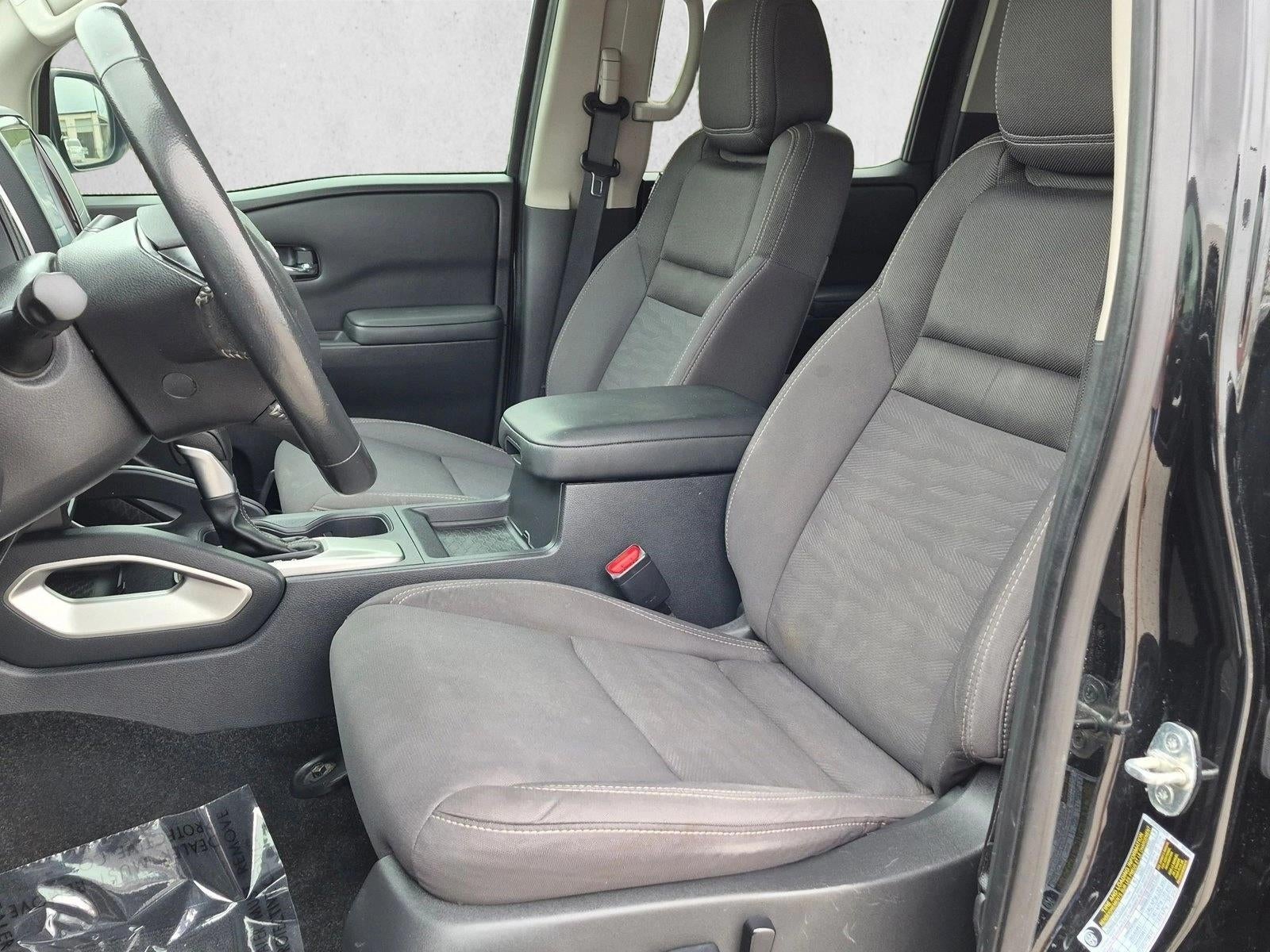 2022 Nissan Frontier Crew Cab 4x2 SV Auto